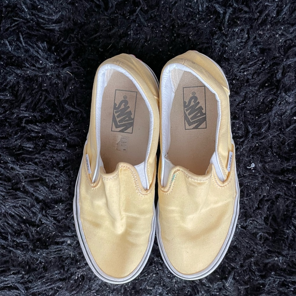 yellow vans